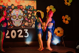 Latinos En Regina